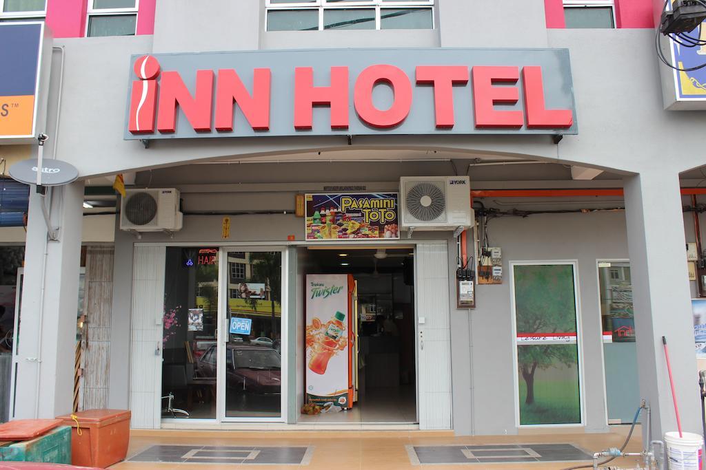 Inn Hotel Teluk Intan Kültér fotó